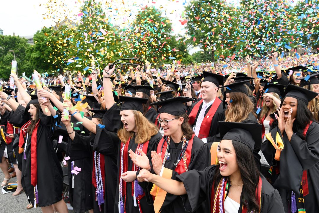 Graduating_Nurses